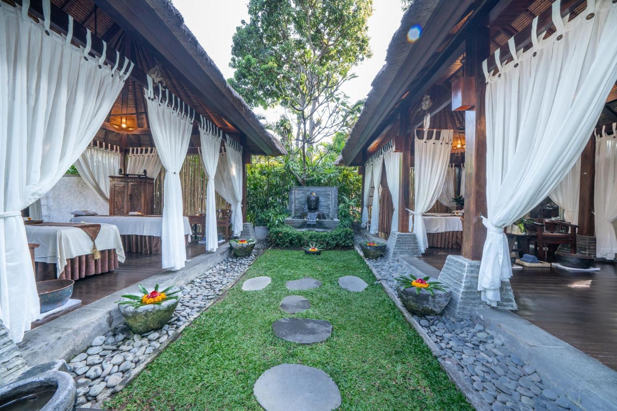 The Lovina Hotel Exterior photo